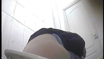 여자는 포르노를 무료로 HD 비디오 할