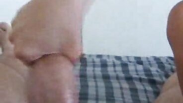 무료 포르노 트리플 엑스 영화